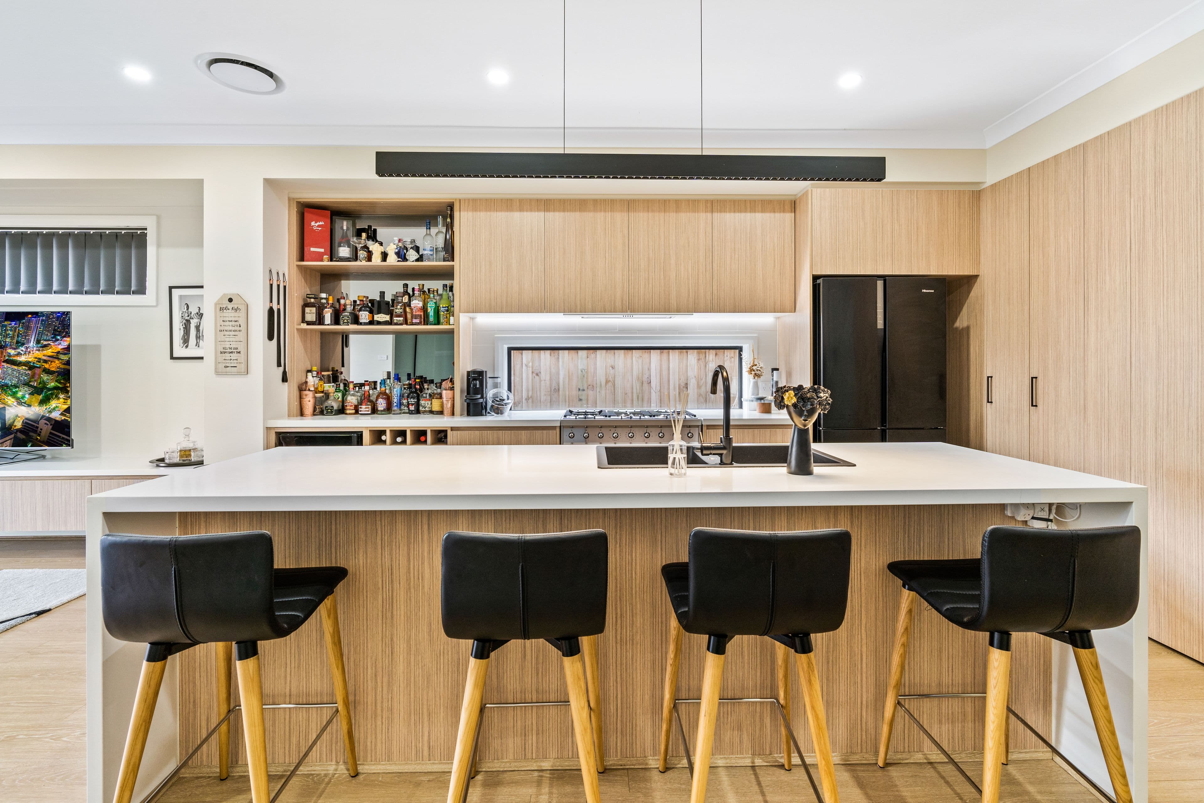 6 Limestone Avenue, Spring Farm NSW 2570, Spring Farm - Thumbnail 3