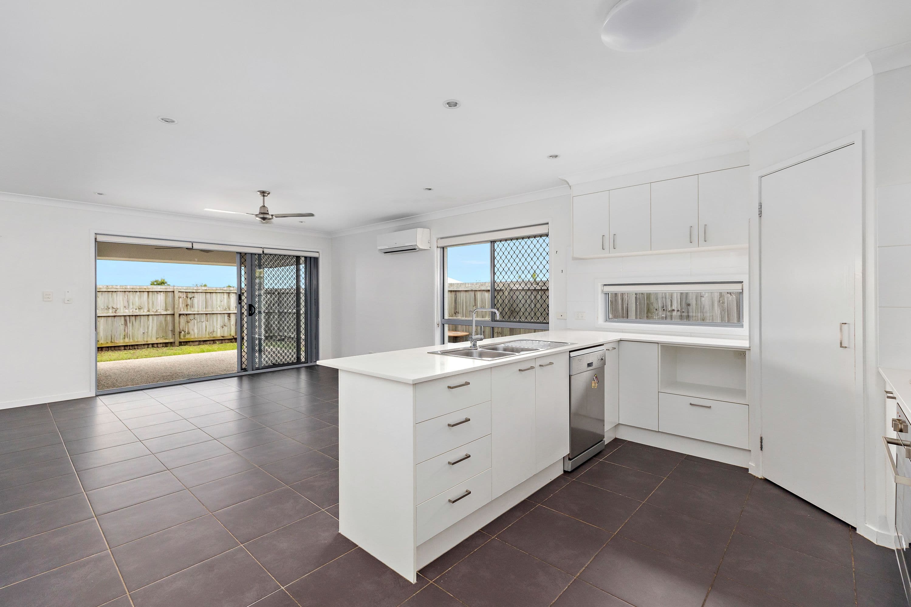 2 Mount View Crescent, Narangba QLD 4504, Narangba - Thumbnail 3