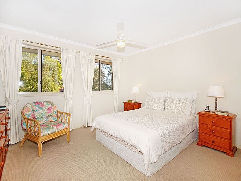 12 Montrose Place, THE GAP QLD 4061, The Gap - Thumbnail 2