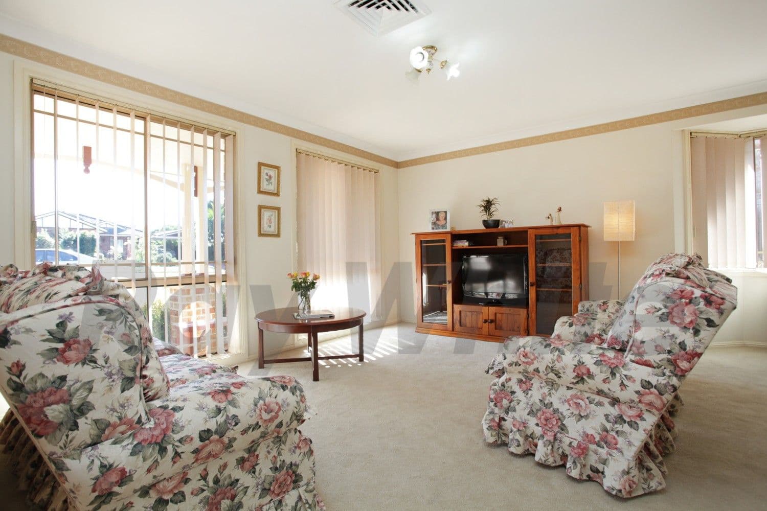 14 The Lakes Drive, GLENMORE PARK NSW 2745, Glenmore Park - Thumbnail 2