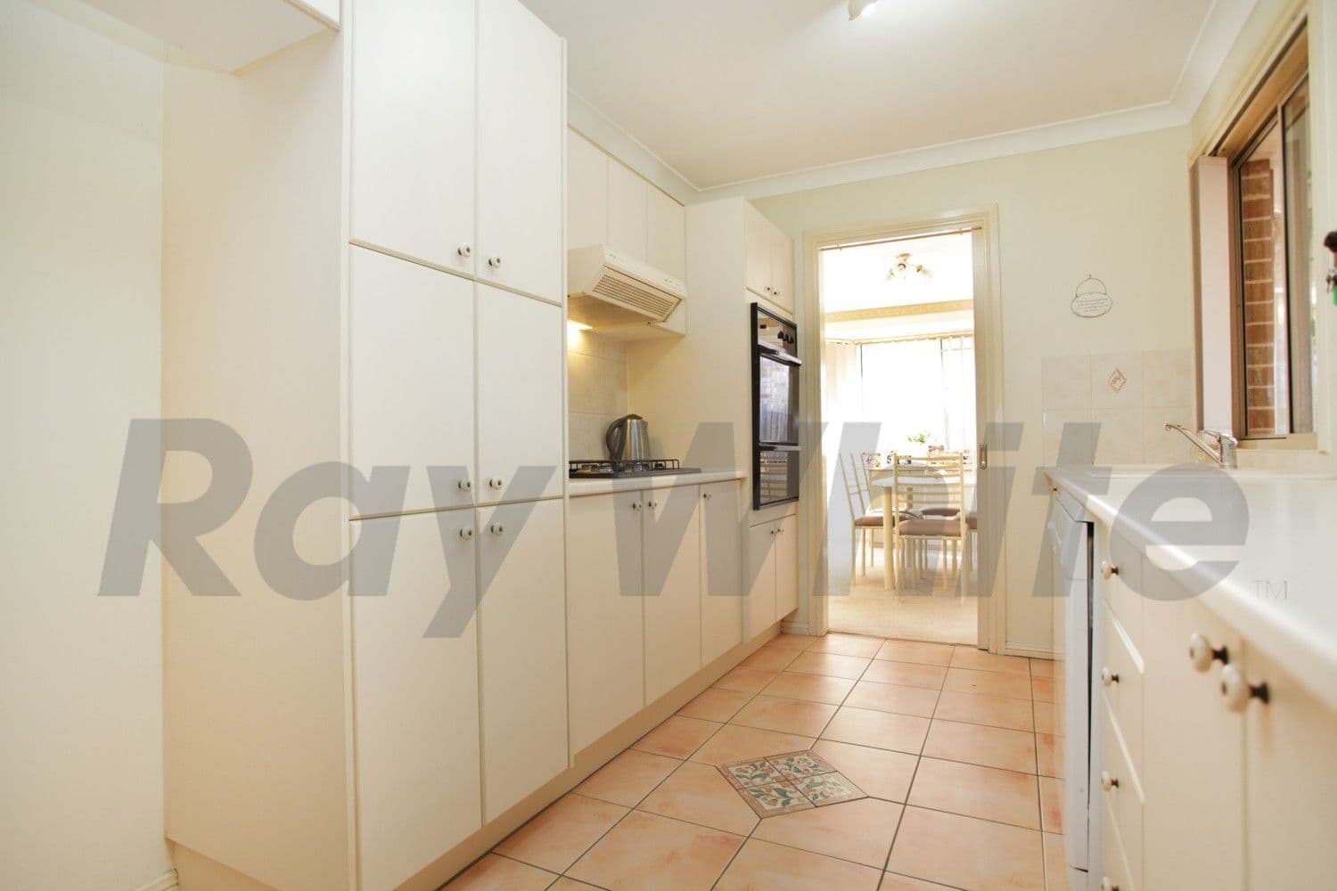 14 The Lakes Drive, GLENMORE PARK NSW 2745, Glenmore Park - Thumbnail 3