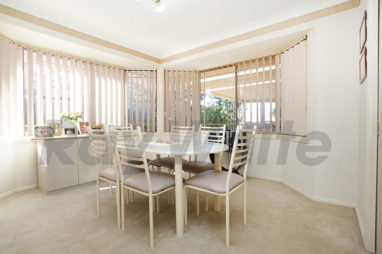 14 The Lakes Drive, GLENMORE PARK NSW 2745, Glenmore Park - Thumbnail 6
