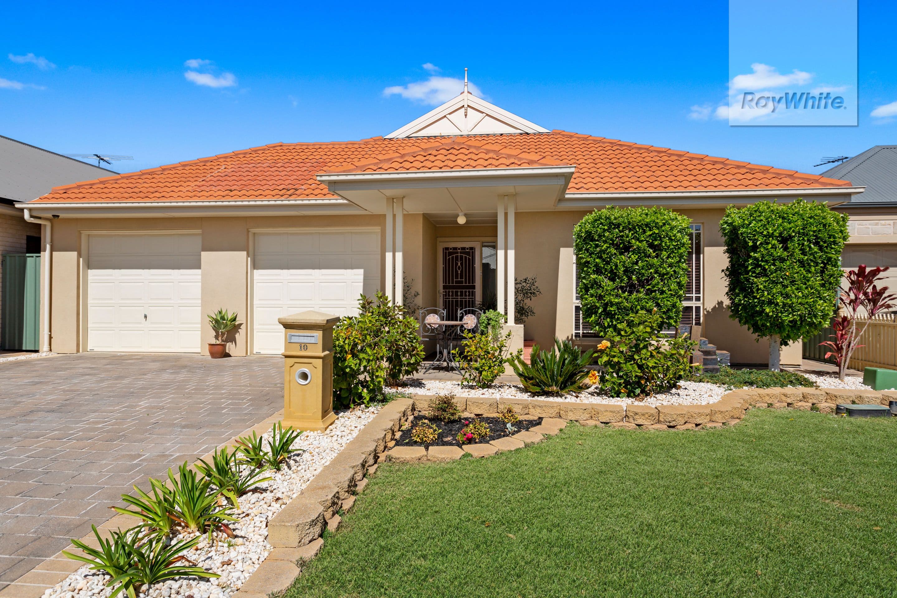 10 Brimpton Avenue, Mawson Lakes SA 5095, Mawson Lakes - Image 1