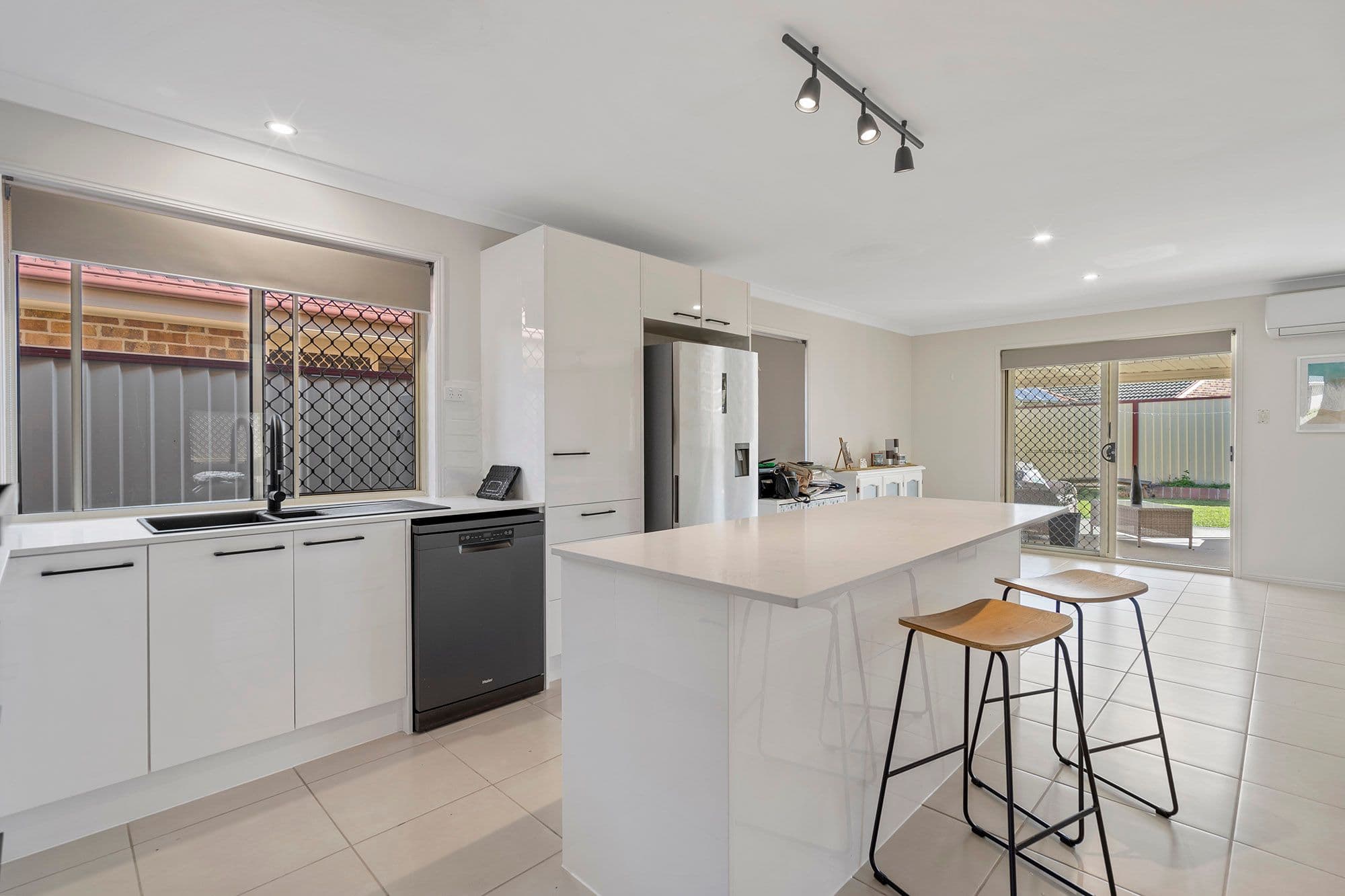 8 Ngungun Close, Loganholme QLD 4129, Loganholme - Thumbnail 5