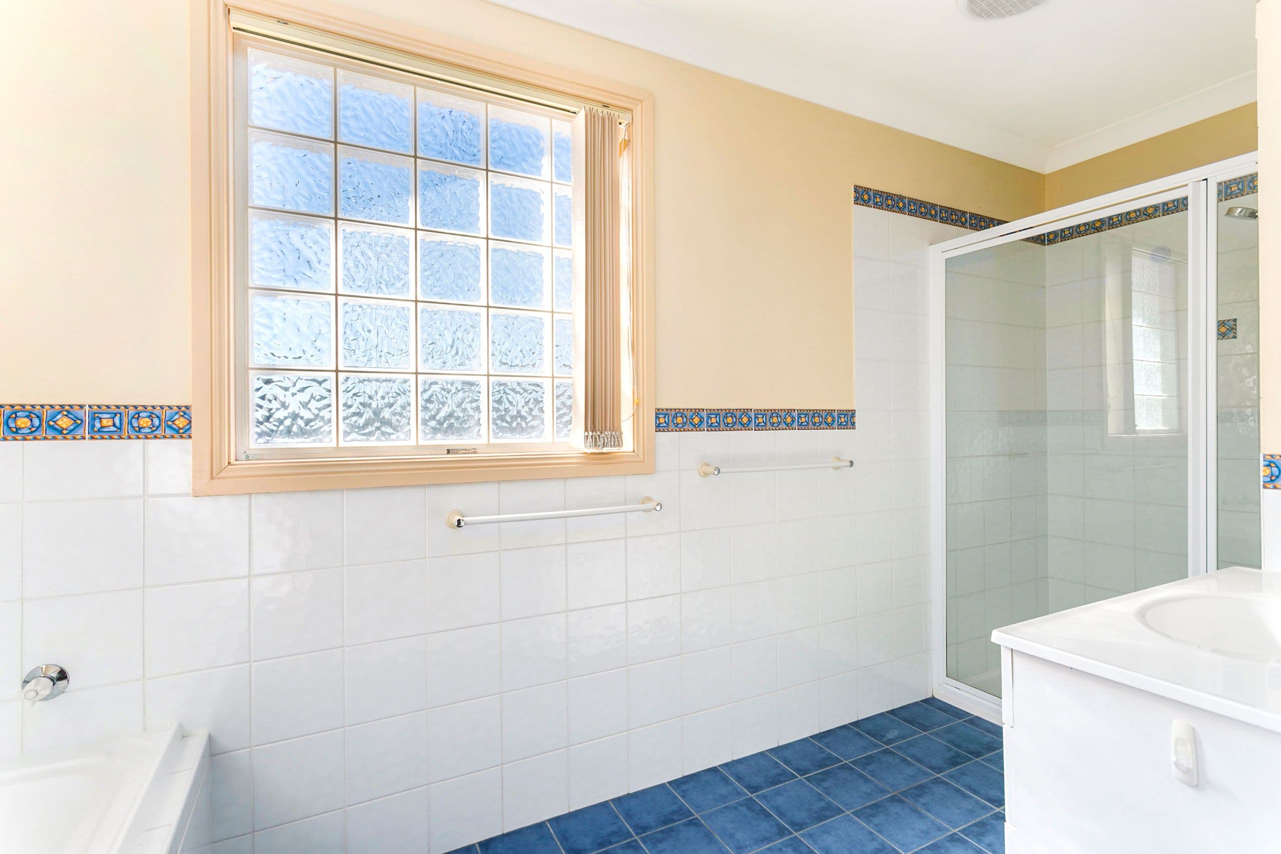 58 Peterborough Avenue, Lake Illawarra - Thumbnail 6