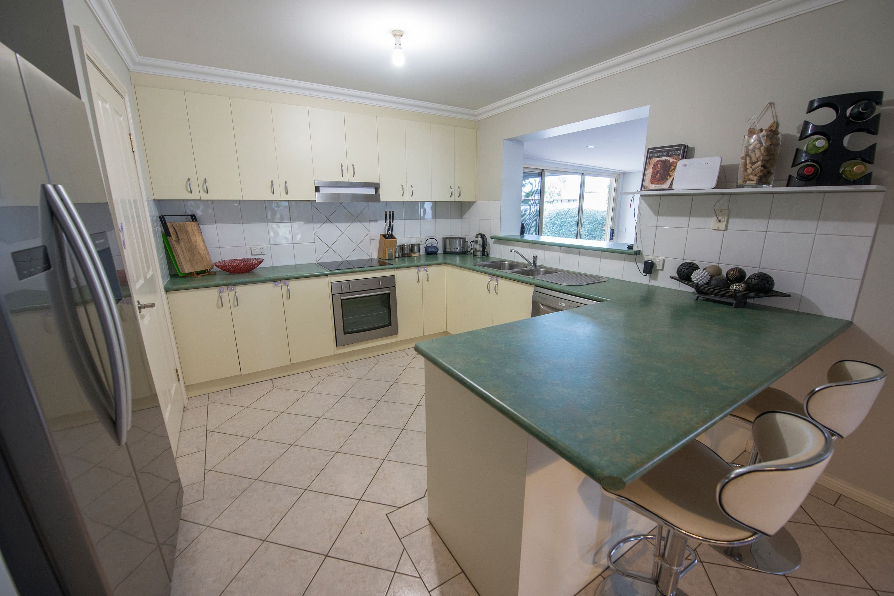 8 Dellar Street, Swan Hill VIC 3585, Swan Hill - Thumbnail 4