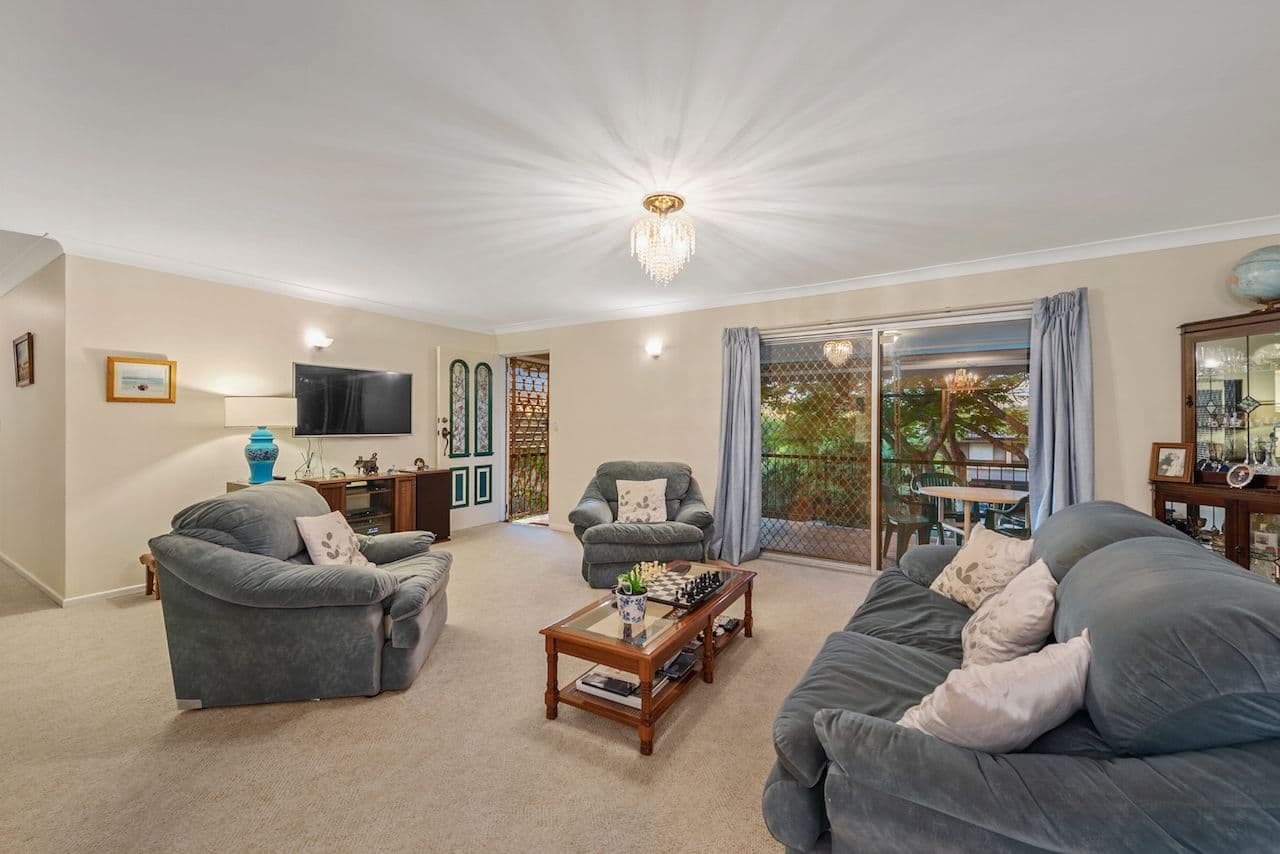 37 Isabella Street, Tarragindi QLD 4121, Tarragindi - Thumbnail 5