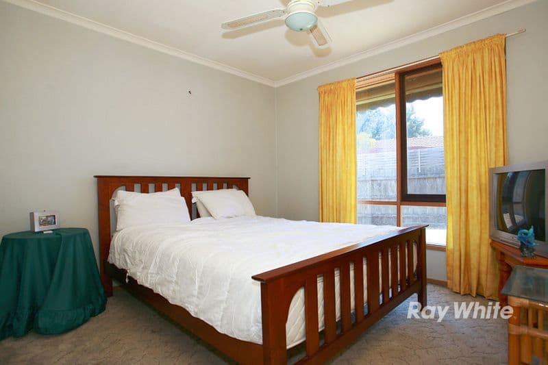 20 Heywood Crescent, CRANBOURNE NORTH VIC 3977, Cranbourne North - Thumbnail 7