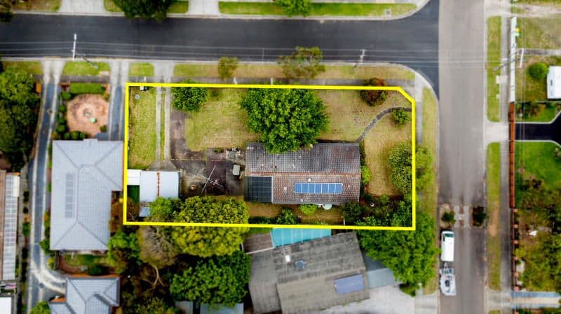 16 Holroyd Street, Seaford VIC 3198, Seaford - Thumbnail 2