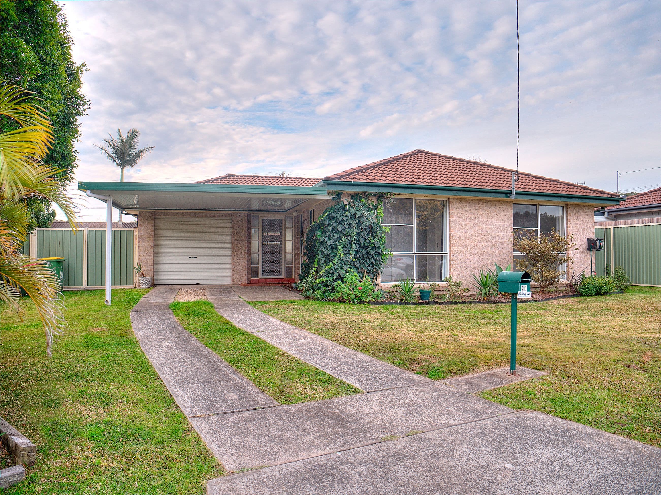 20 Finch Place, Bateau Bay - Image 1