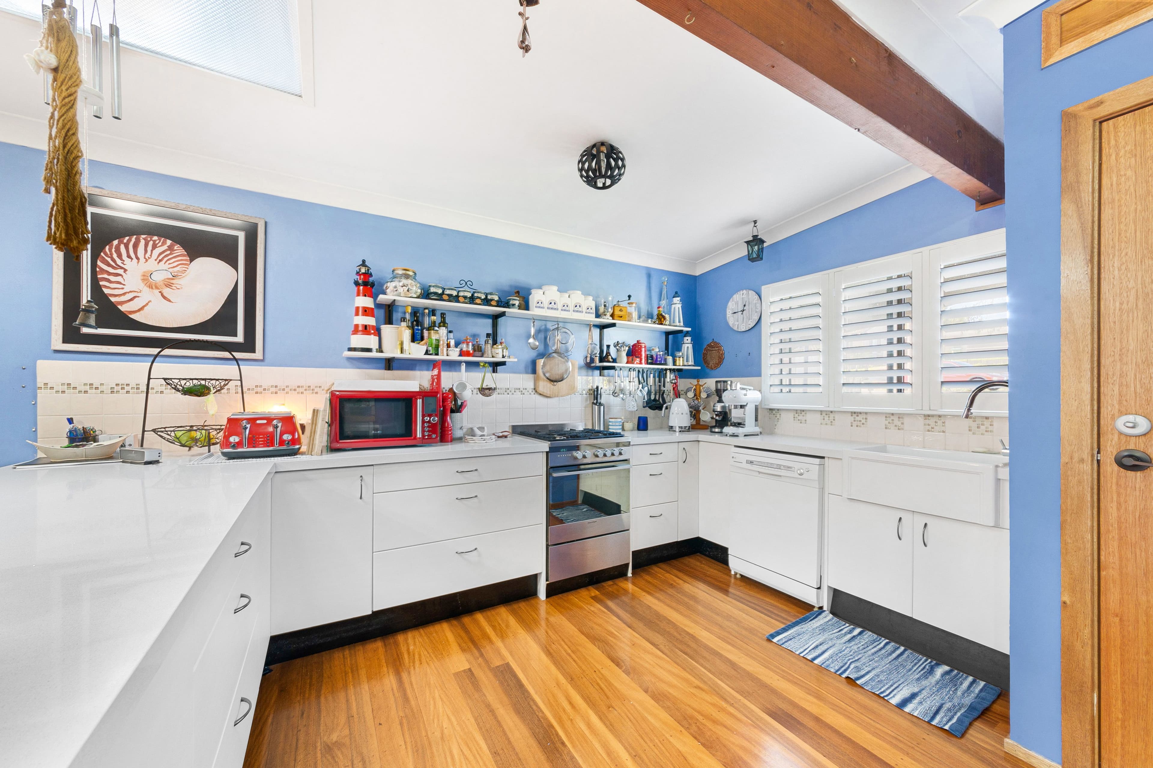 16 Laelana Avenue, Budgewoi NSW 2262, Budgewoi - Thumbnail 2