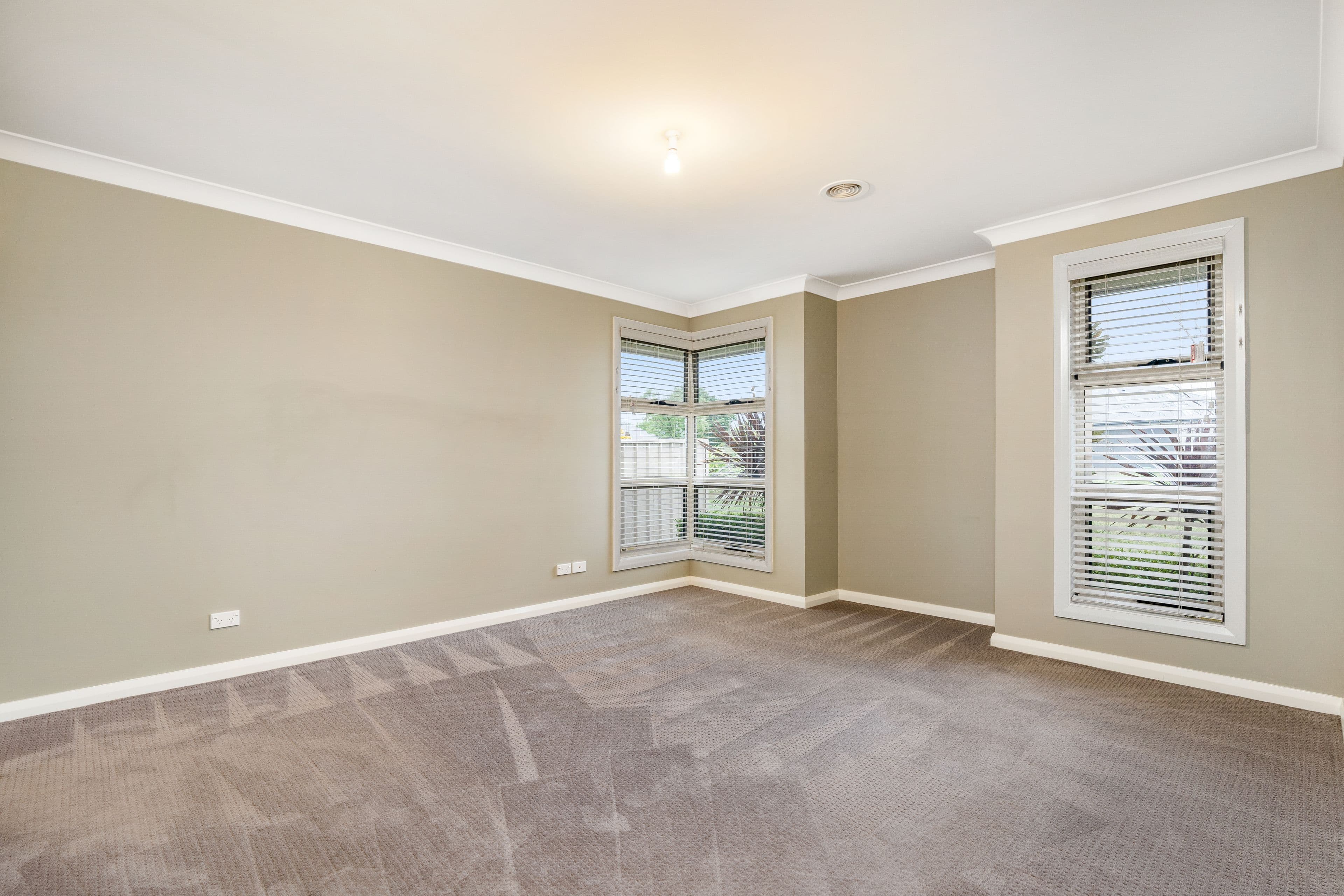 16 Robinson Court, Orange NSW 2800, Orange - Thumbnail 8