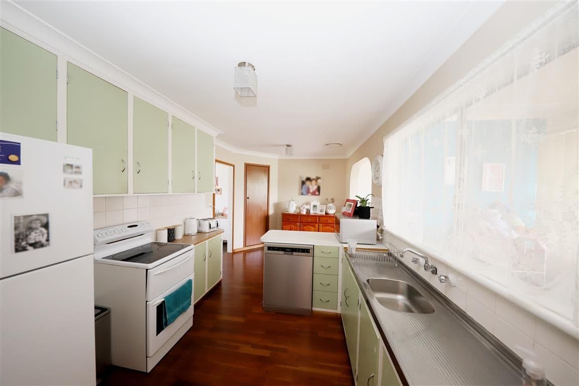 27 Sydney Street, Tumut - Thumbnail 3