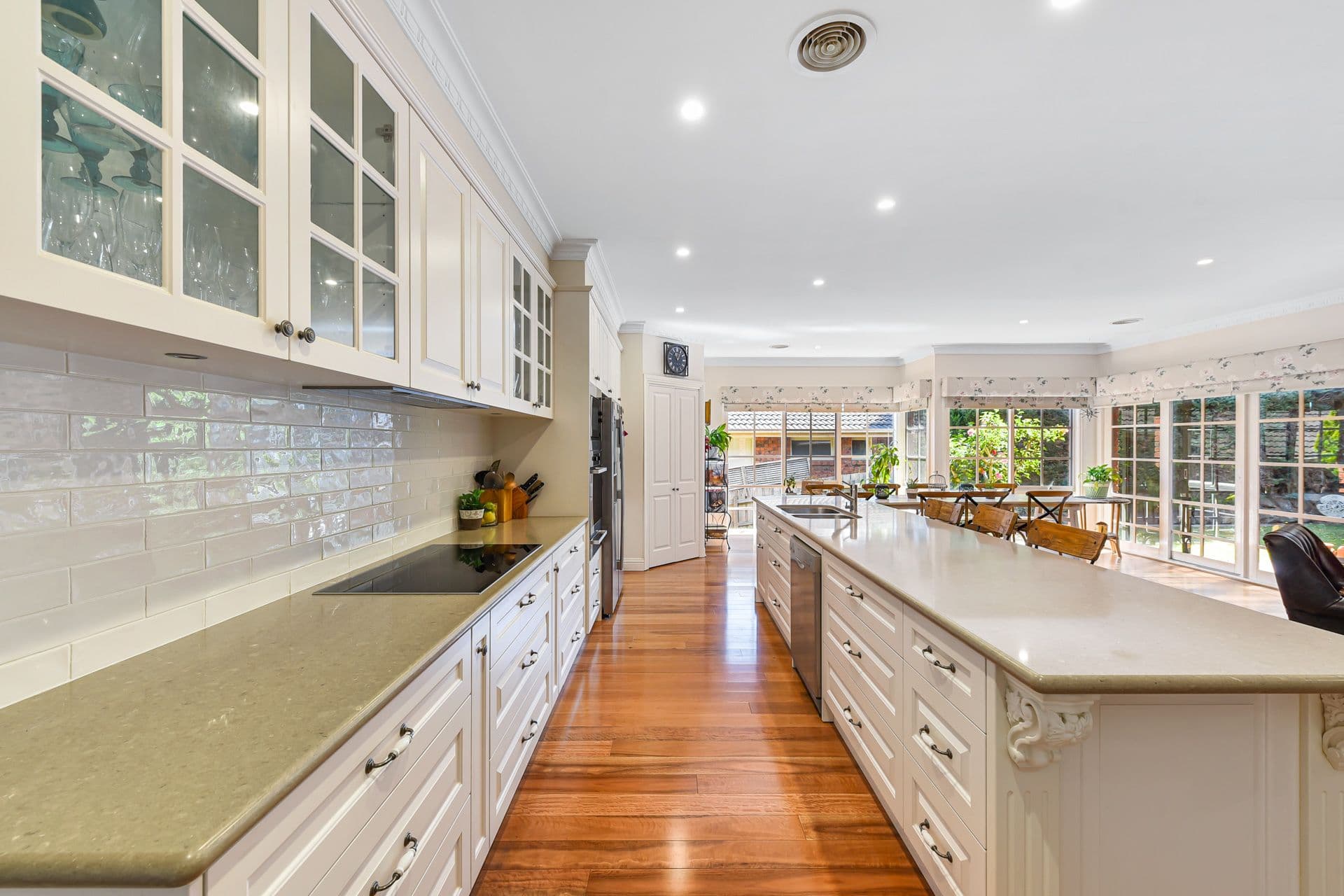 2 Harley Court, Berwick VIC 3806, Berwick - Thumbnail 3
