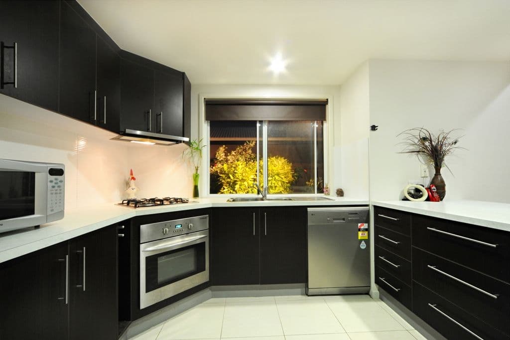 81 Abell Road, CANNONVALE QLD 4802, Cannonvale - Image 1