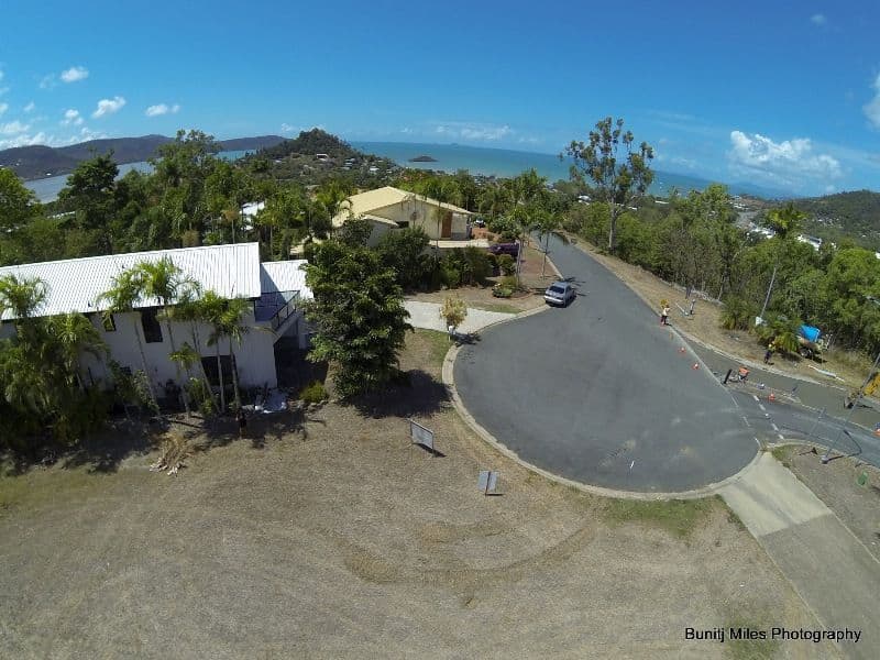  24 Illawong Street, CANNONVALE QLD 4802, Cannonvale - Thumbnail 2