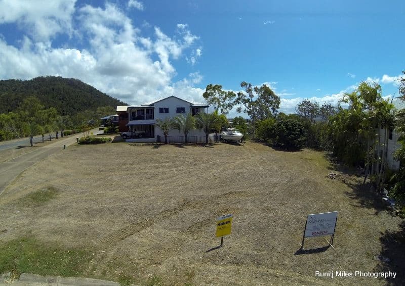  24 Illawong Street, CANNONVALE QLD 4802, Cannonvale - Thumbnail 3