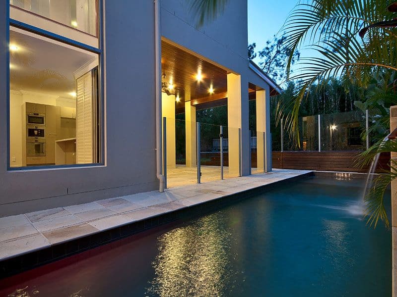1017 Lakeview Terrace, BENOWA QLD 4217, Benowa - Thumbnail 2