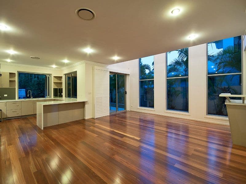 1017 Lakeview Terrace, BENOWA QLD 4217, Benowa - Thumbnail 5