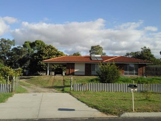 40 Upperthong Street, BULLSBROOK WA 6084, Bullsbrook - Thumbnail 2