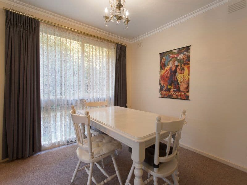35 Hillcrest Road, FRANKSTON VIC 3199, Frankston - Thumbnail 4