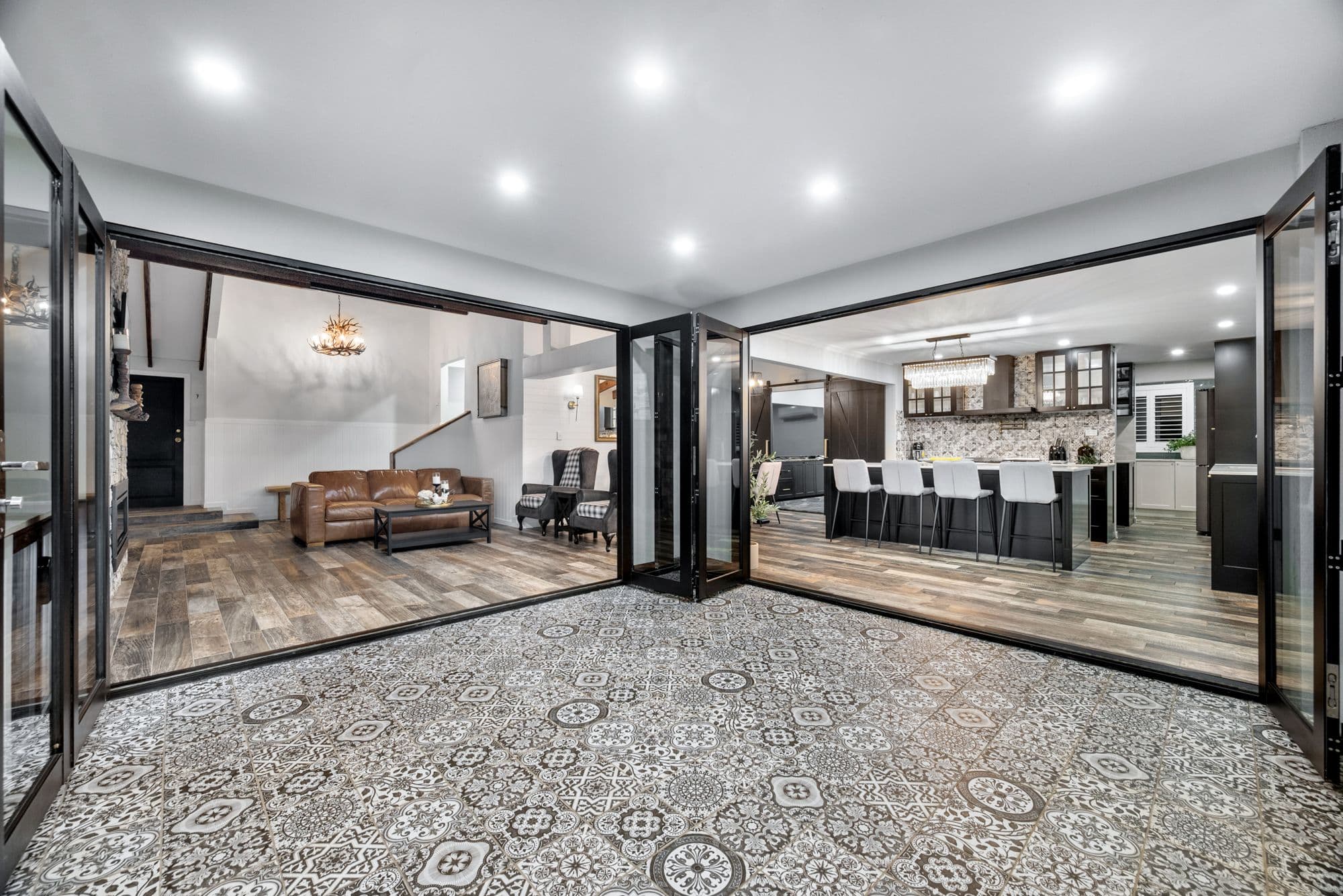 20 Flinders Avenue, Camden South NSW 2570, Camden South - Image 1