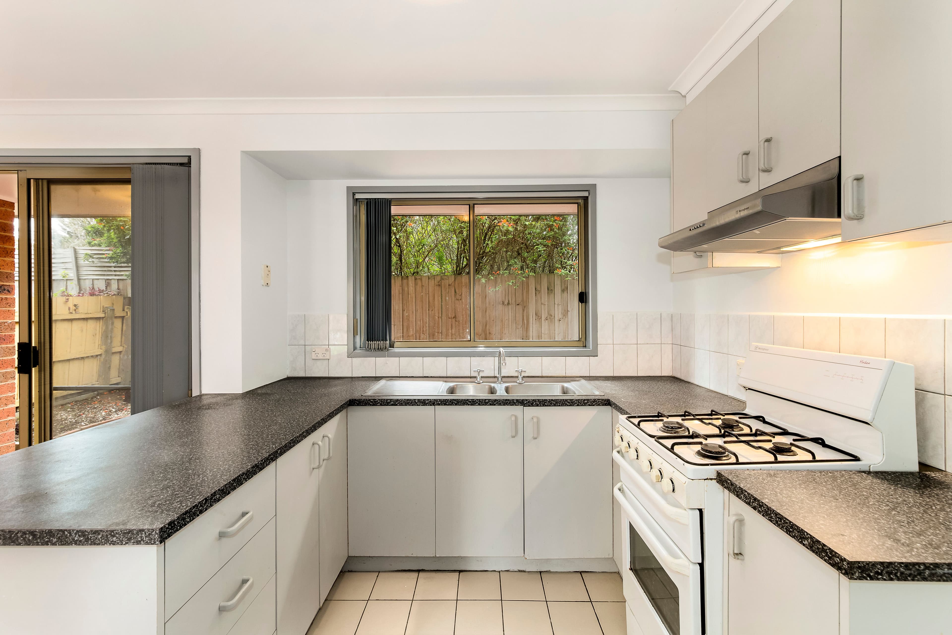 7 Gubbah Court, Ashwood VIC 3147, Ashwood - Thumbnail 3