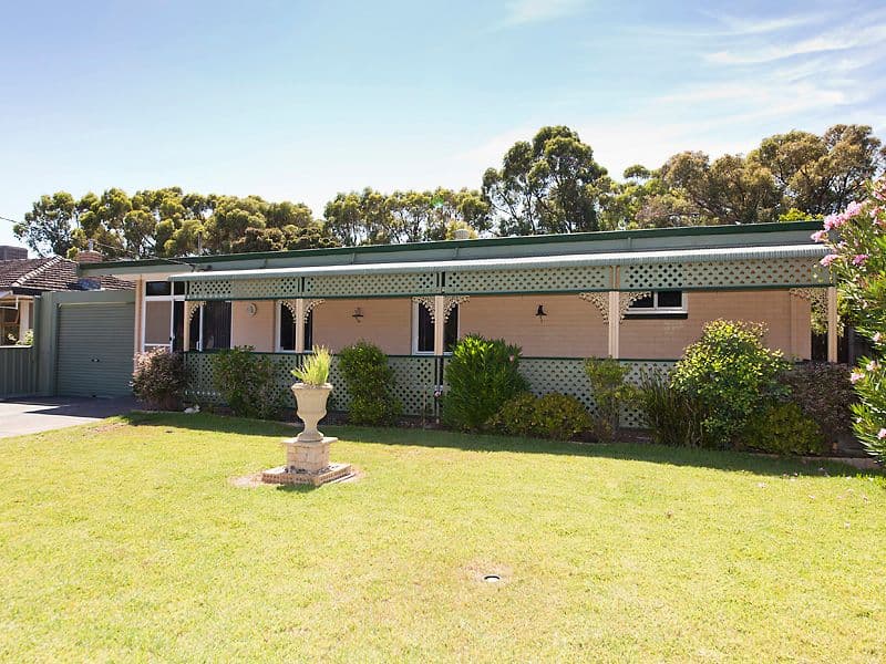 6 Carina Close, Rockingham WA 6168, Rockingham - Image 1