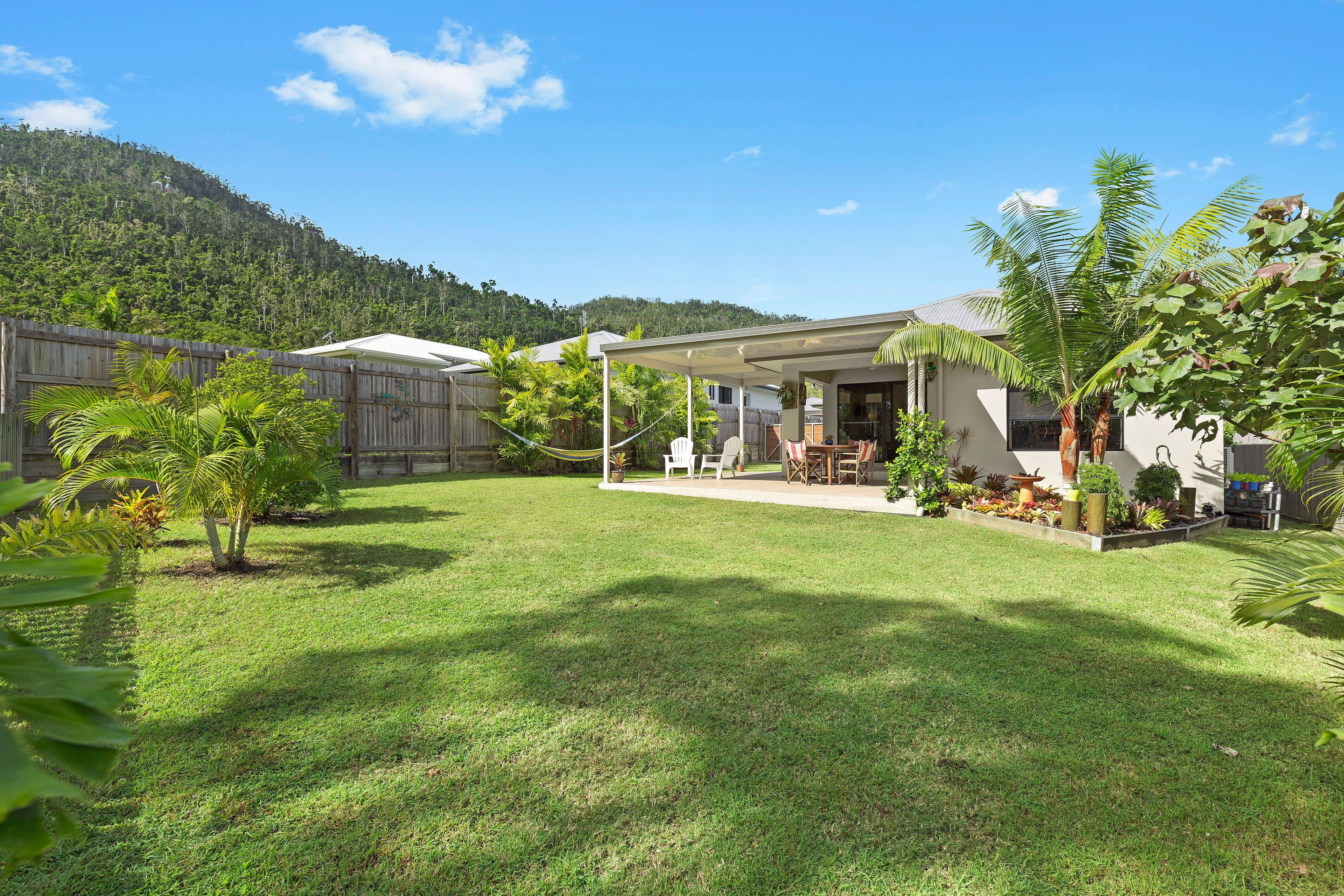 31 Twin Creek Court, Cannonvale QLD 4802, Cannonvale - Thumbnail 3