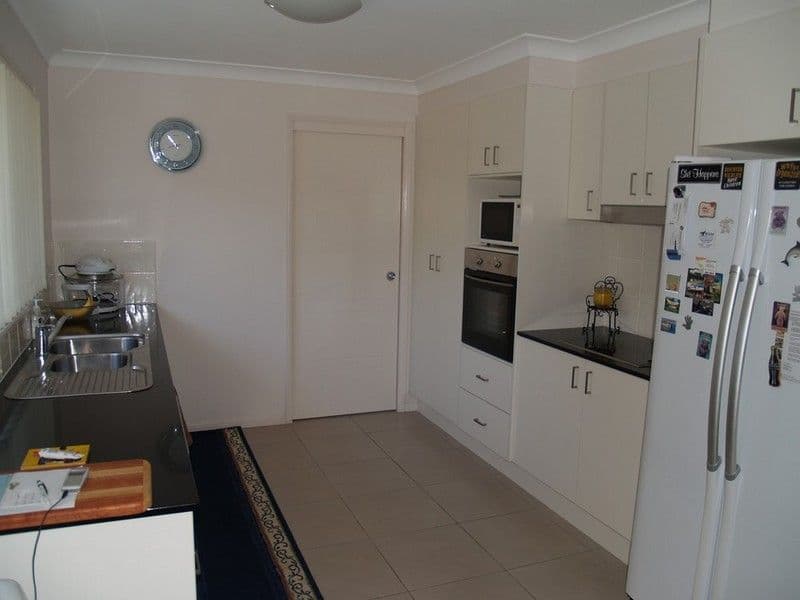 26 Stanford Place, LAIDLEY QLD 4341, Laidley - Thumbnail 4