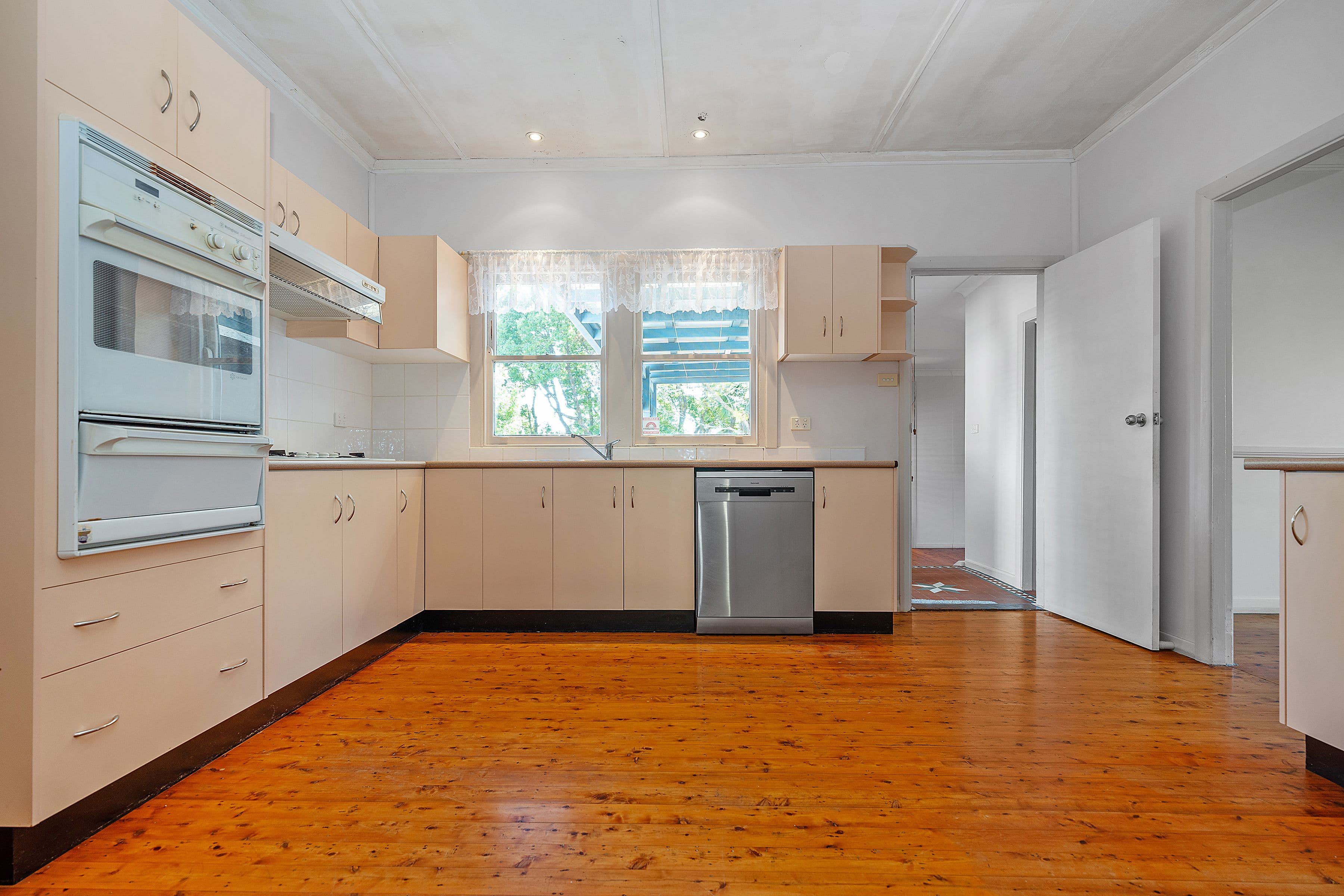 15 Wharf Street, Morisset NSW 2264, Morisset - Thumbnail 6