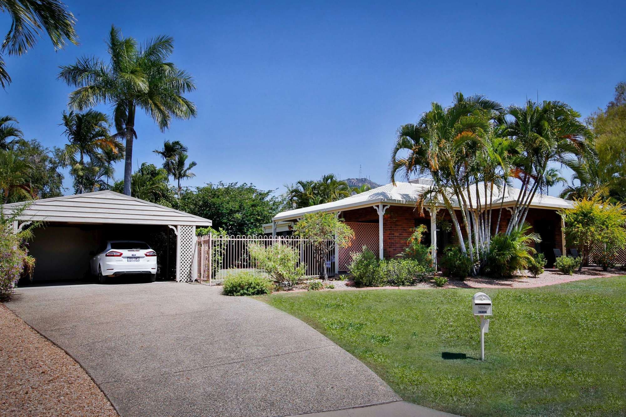 16 Allamanda Crescent, ANNANDALE QLD 4814, Annandale - Thumbnail 2