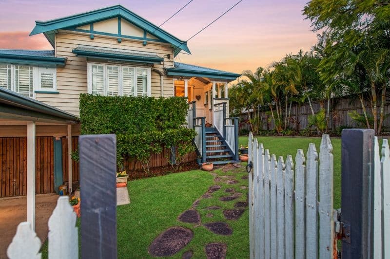 16 Foch Street, Ashgrove QLD 4060, Ashgrove - Thumbnail 2