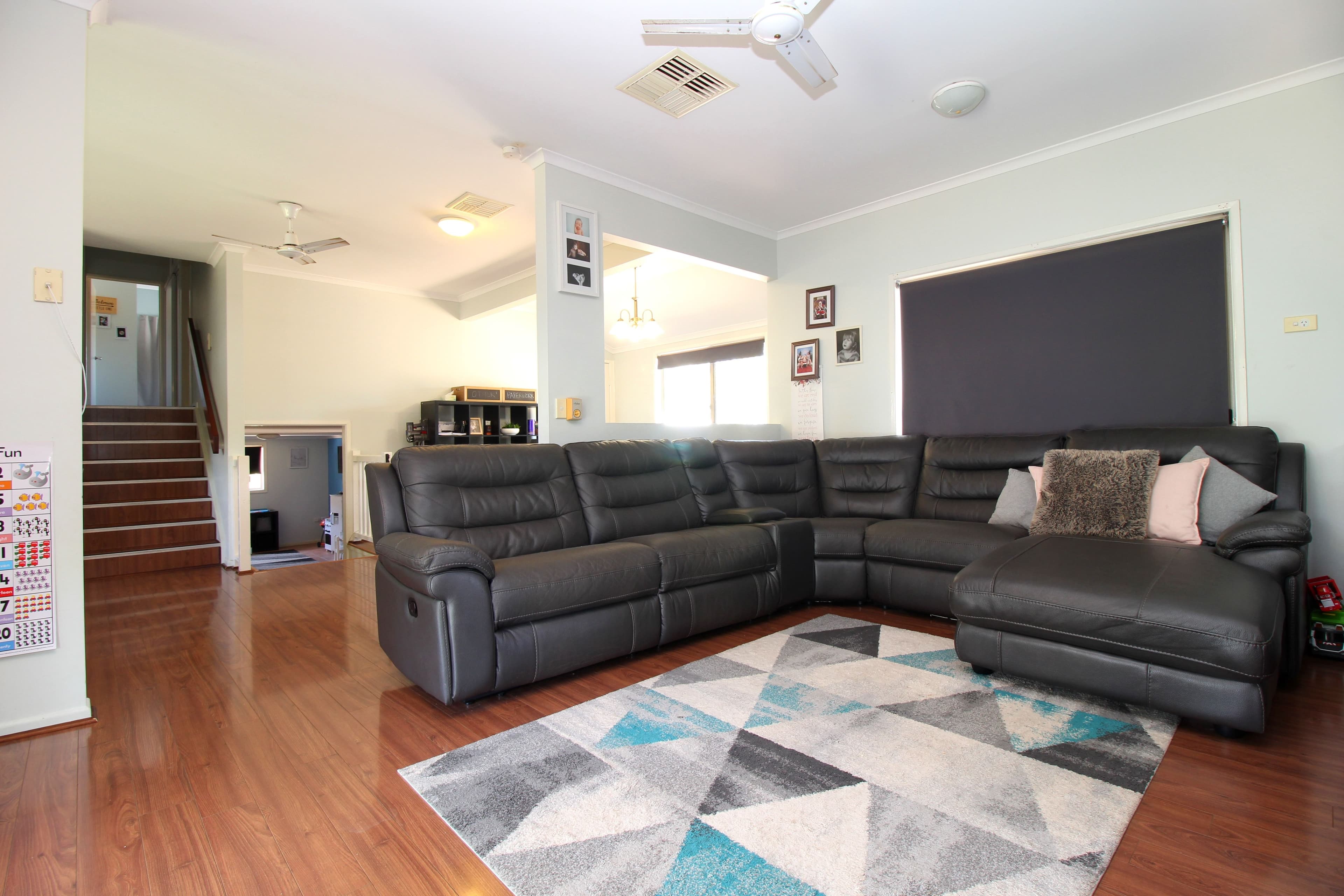 11 Park Avenue, Emerald QLD 4720, Emerald - Thumbnail 3