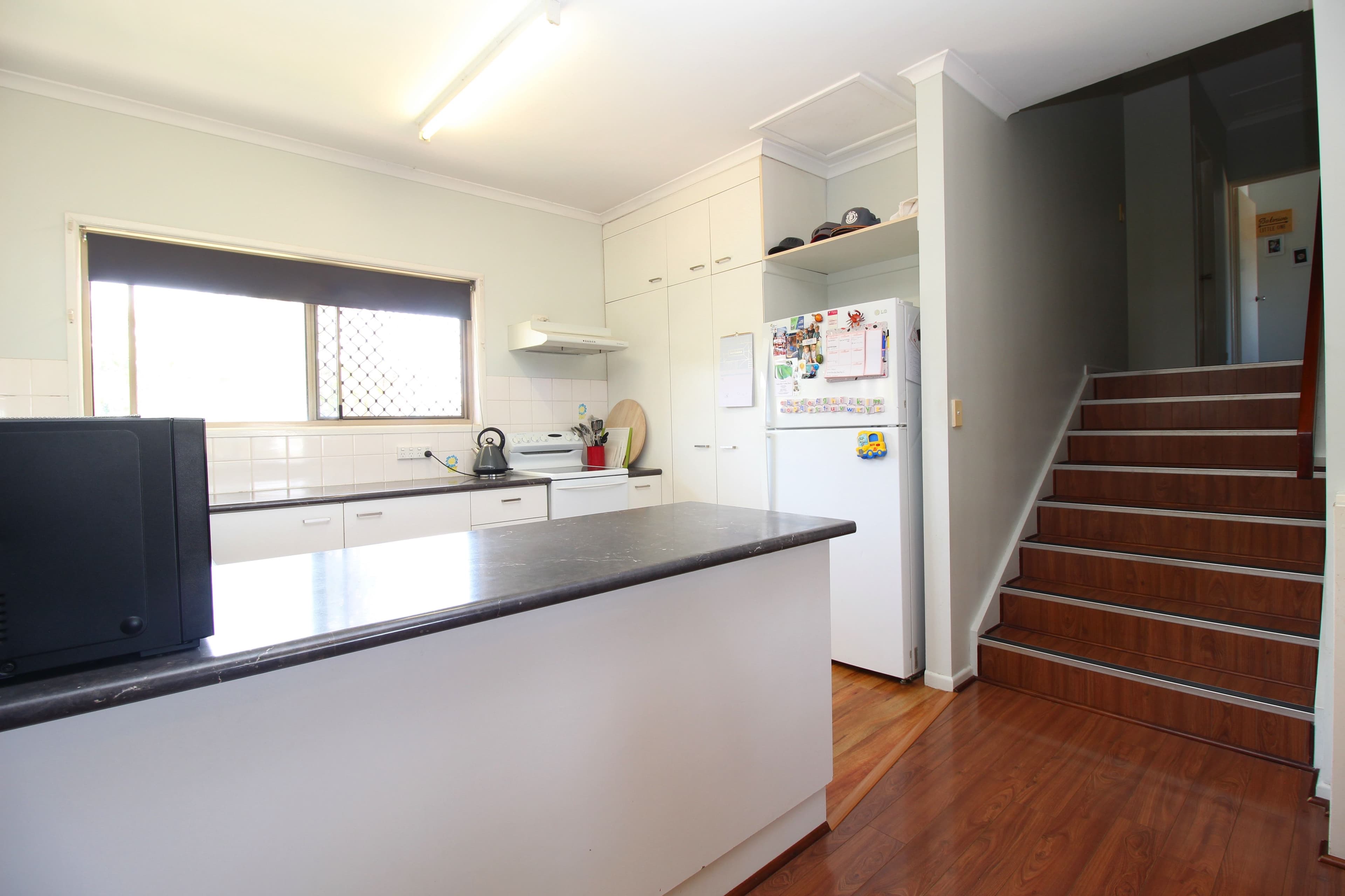 11 Park Avenue, Emerald QLD 4720, Emerald - Thumbnail 8
