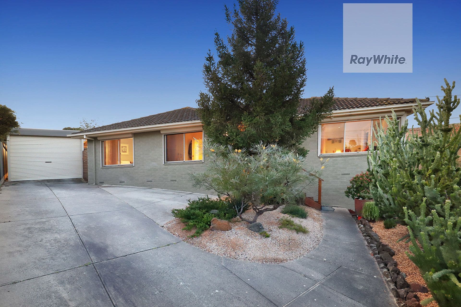 39 Clarke Drive, Gladstone Park VIC 3043, Gladstone Park - Image 1