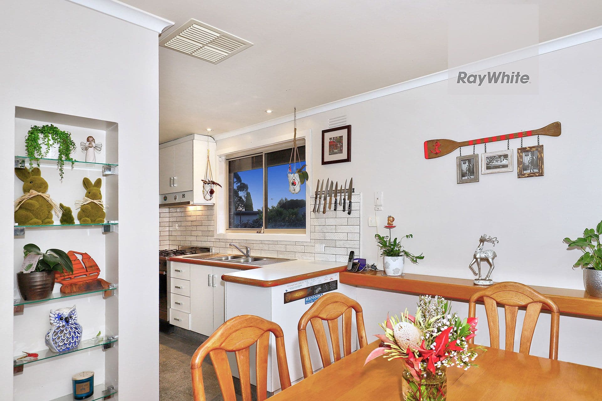 39 Clarke Drive, Gladstone Park VIC 3043, Gladstone Park - Thumbnail 8