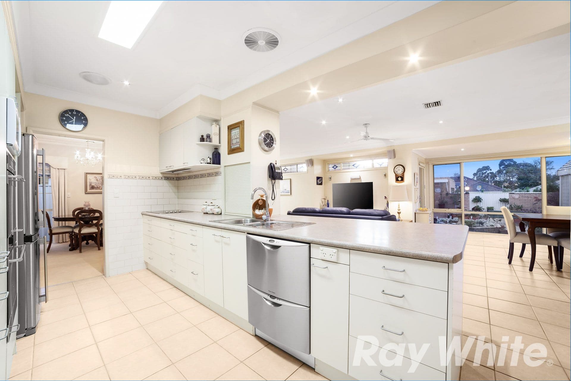 11 Morocco Court, Glen Waverley VIC 3150, Glen Waverley - Thumbnail 7