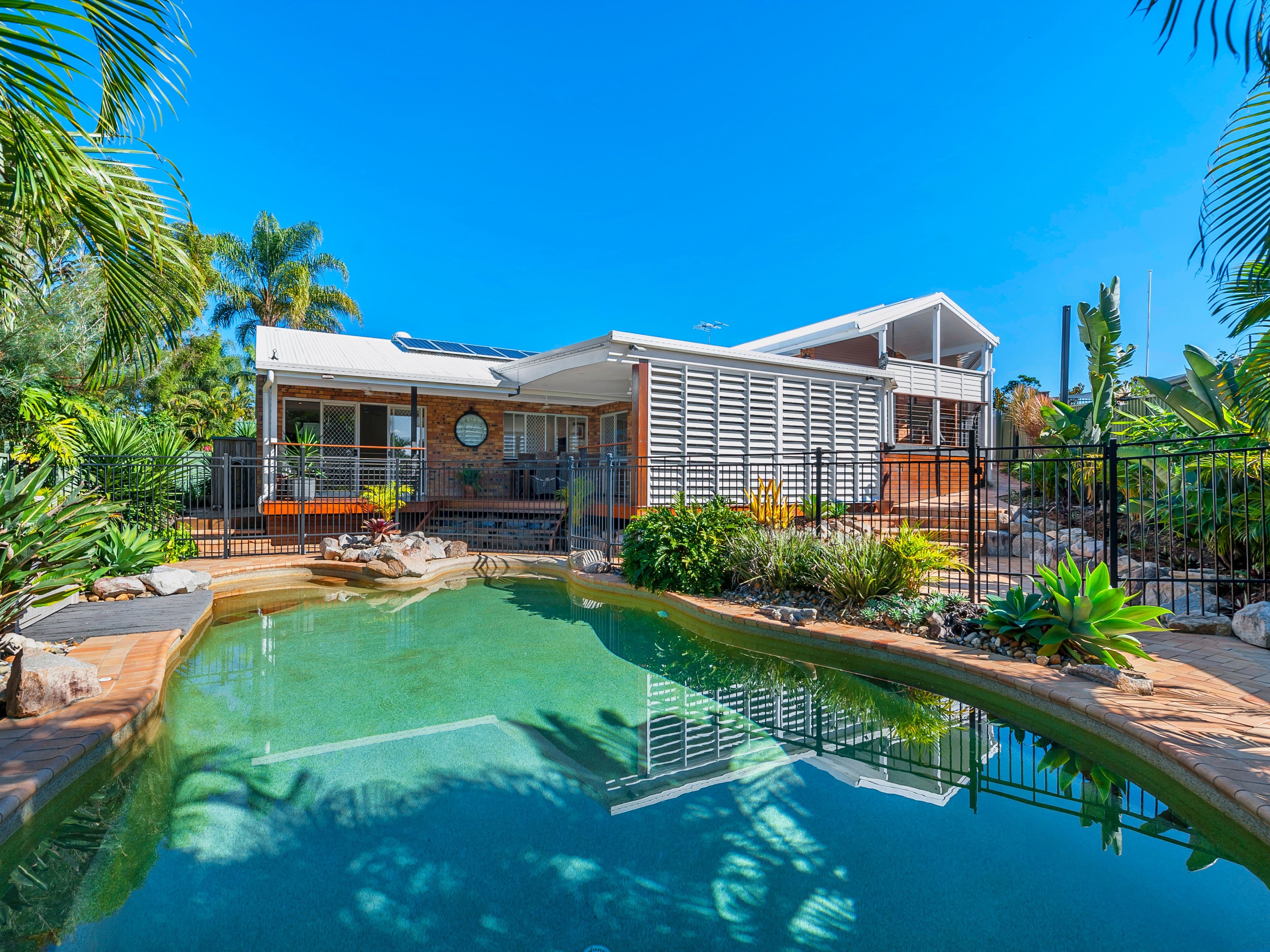 8 Callistemon Court, Albany Creek QLD 4035, Albany Creek - Thumbnail 3