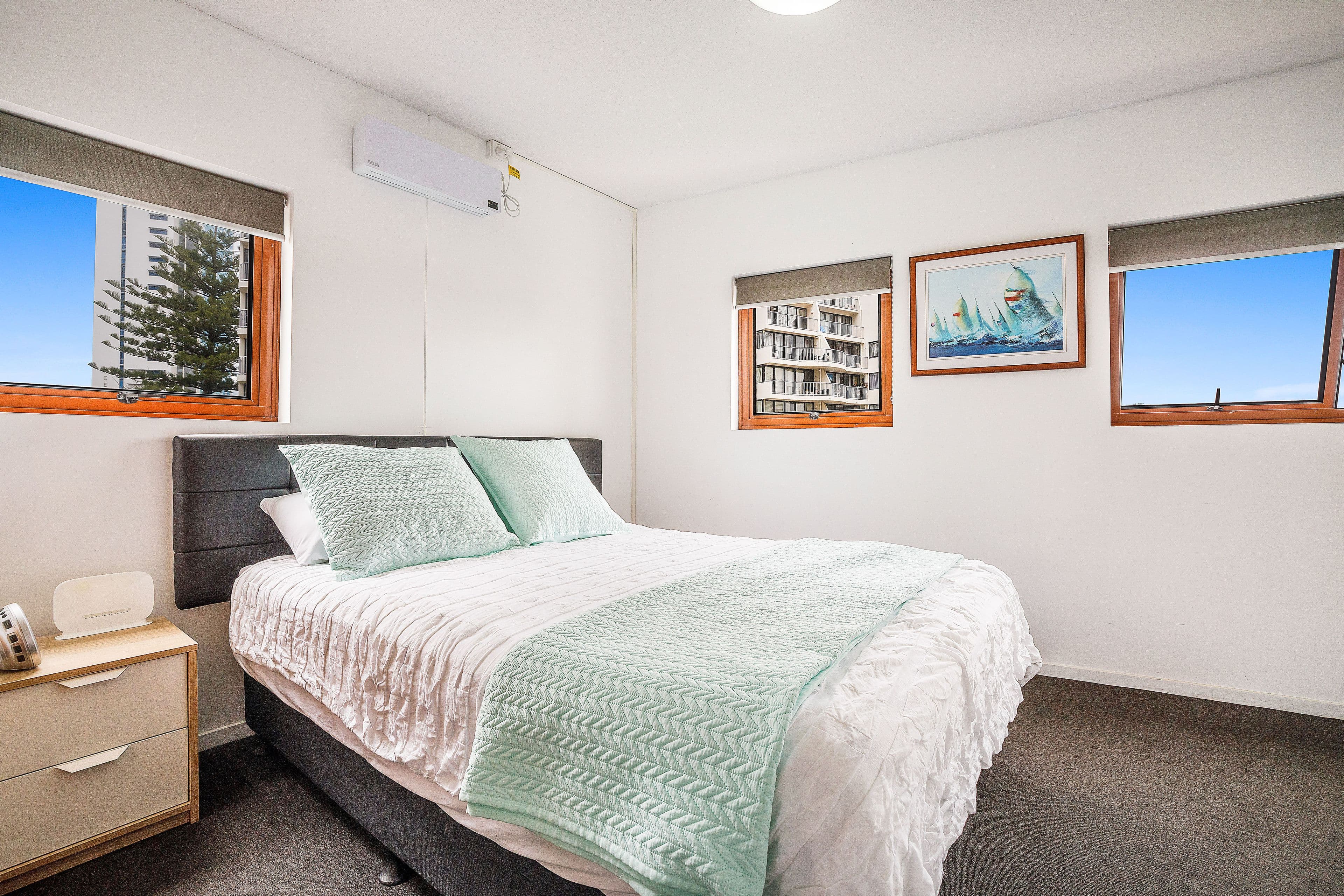 42 Surf Parade, Broadbeach QLD 4218, Broadbeach - Thumbnail 2
