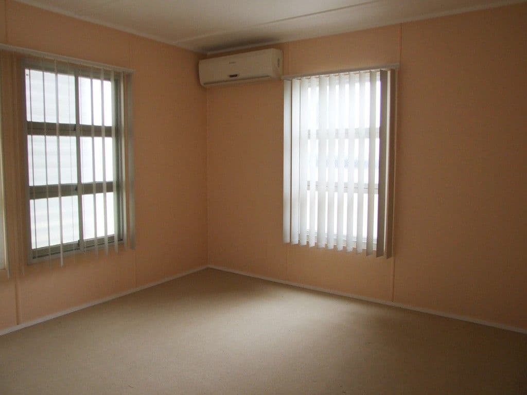 24 Pelican Street, Longreach QLD 4730, Longreach - Thumbnail 8