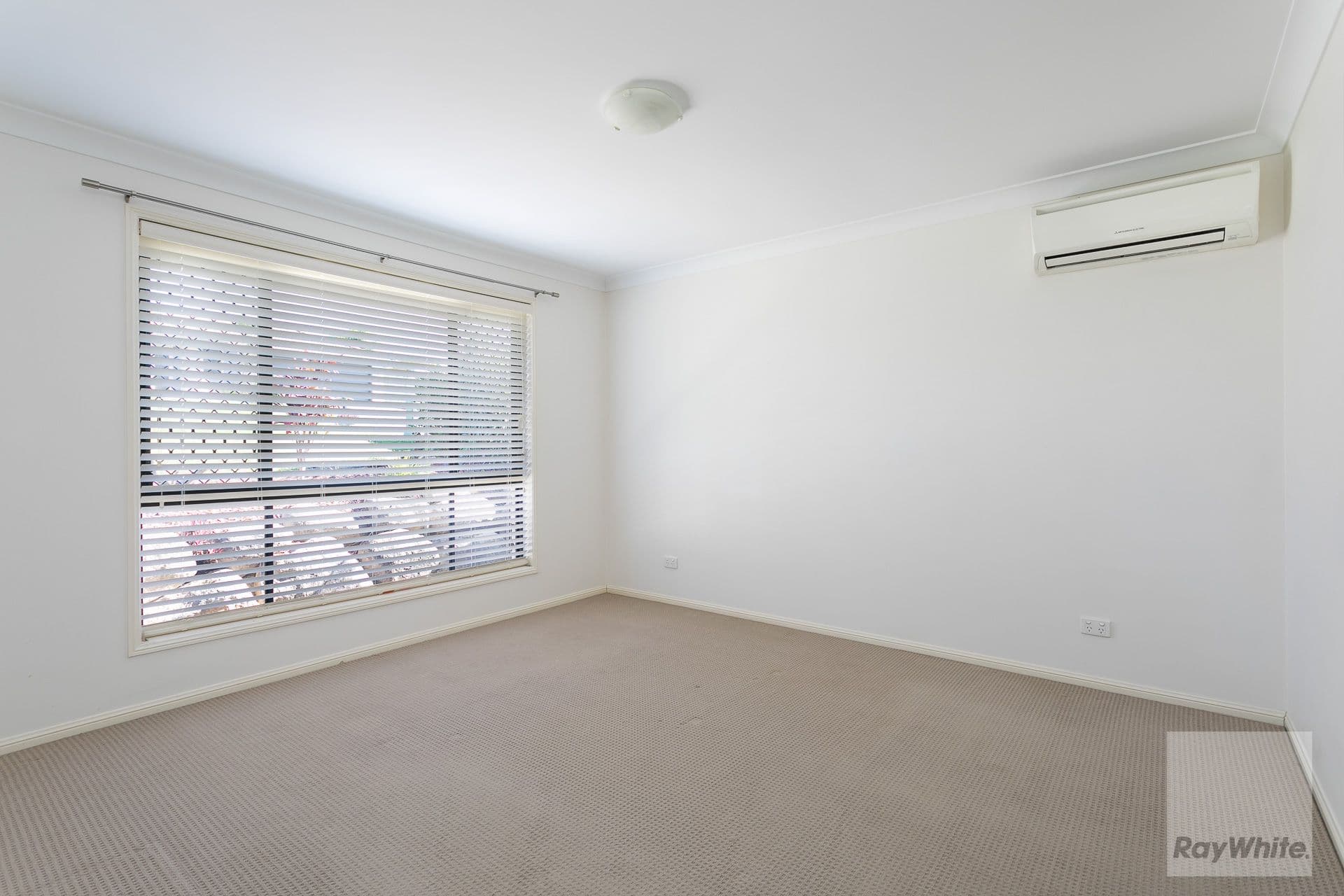 2 Anchor Place, Redland Bay QLD 4165, Redland Bay - Thumbnail 5