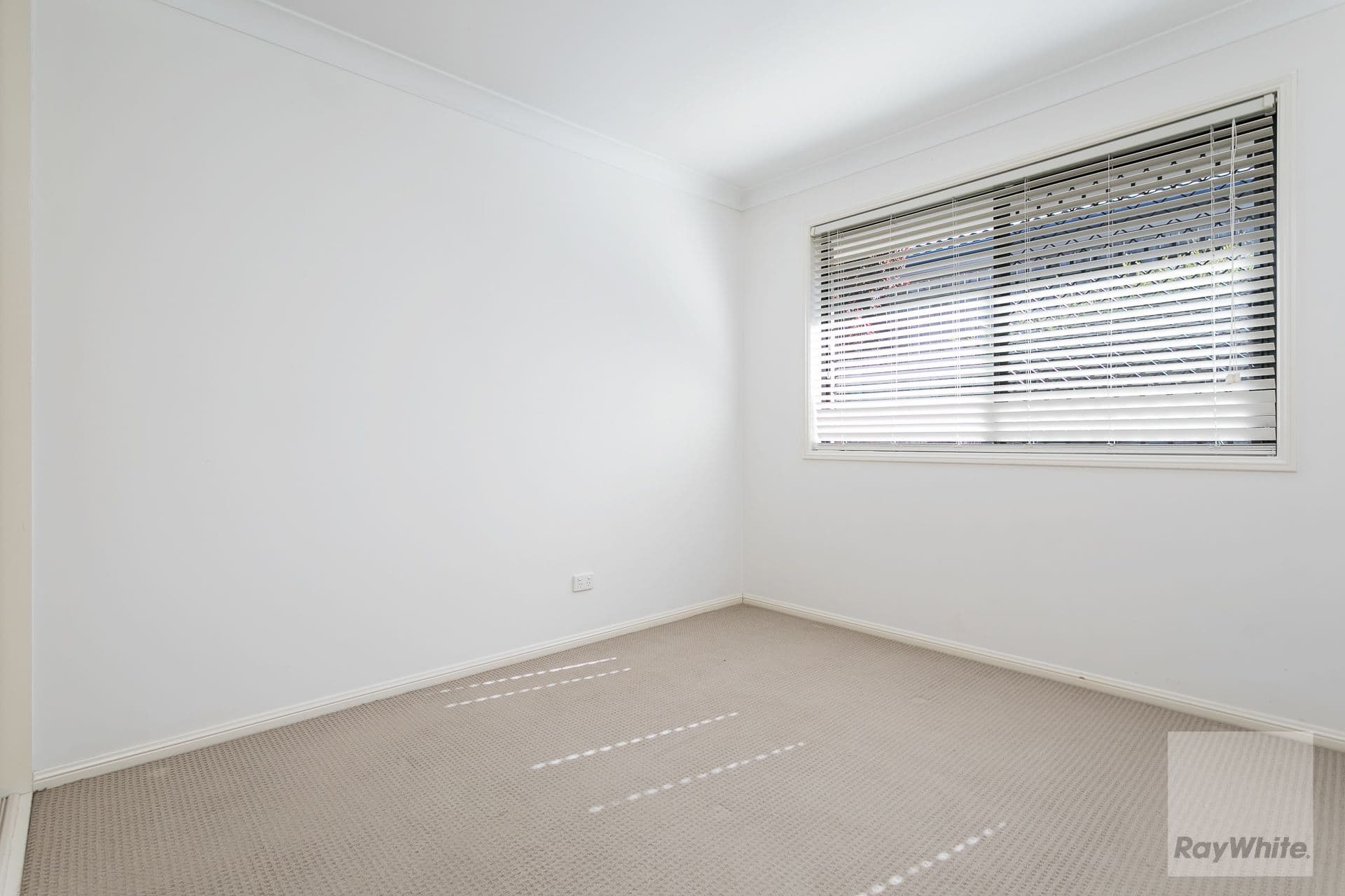 2 Anchor Place, Redland Bay QLD 4165, Redland Bay - Thumbnail 7