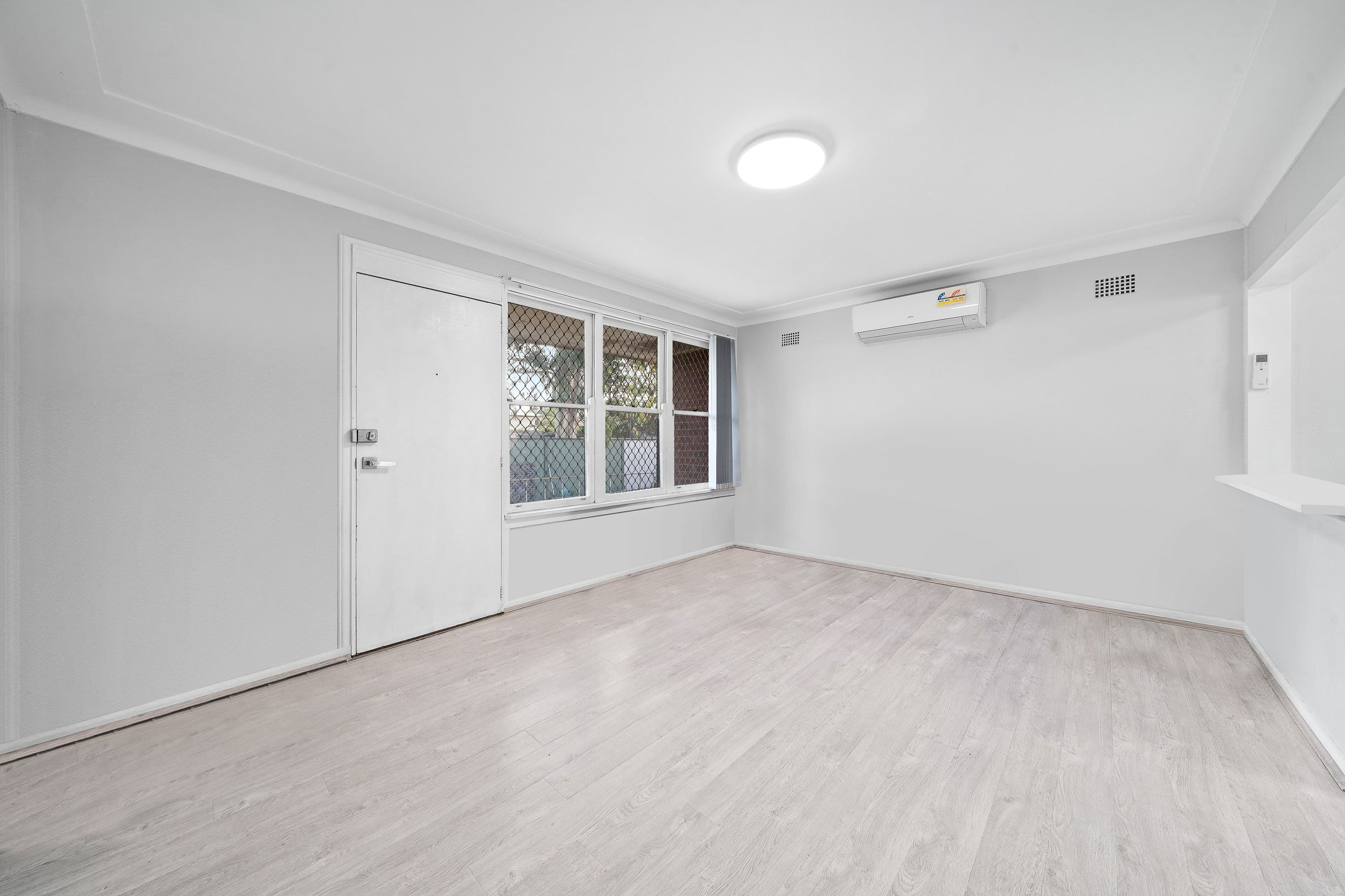 111 Cartwright Avenue, Sadleir NSW 2168, Sadleir - Thumbnail 4