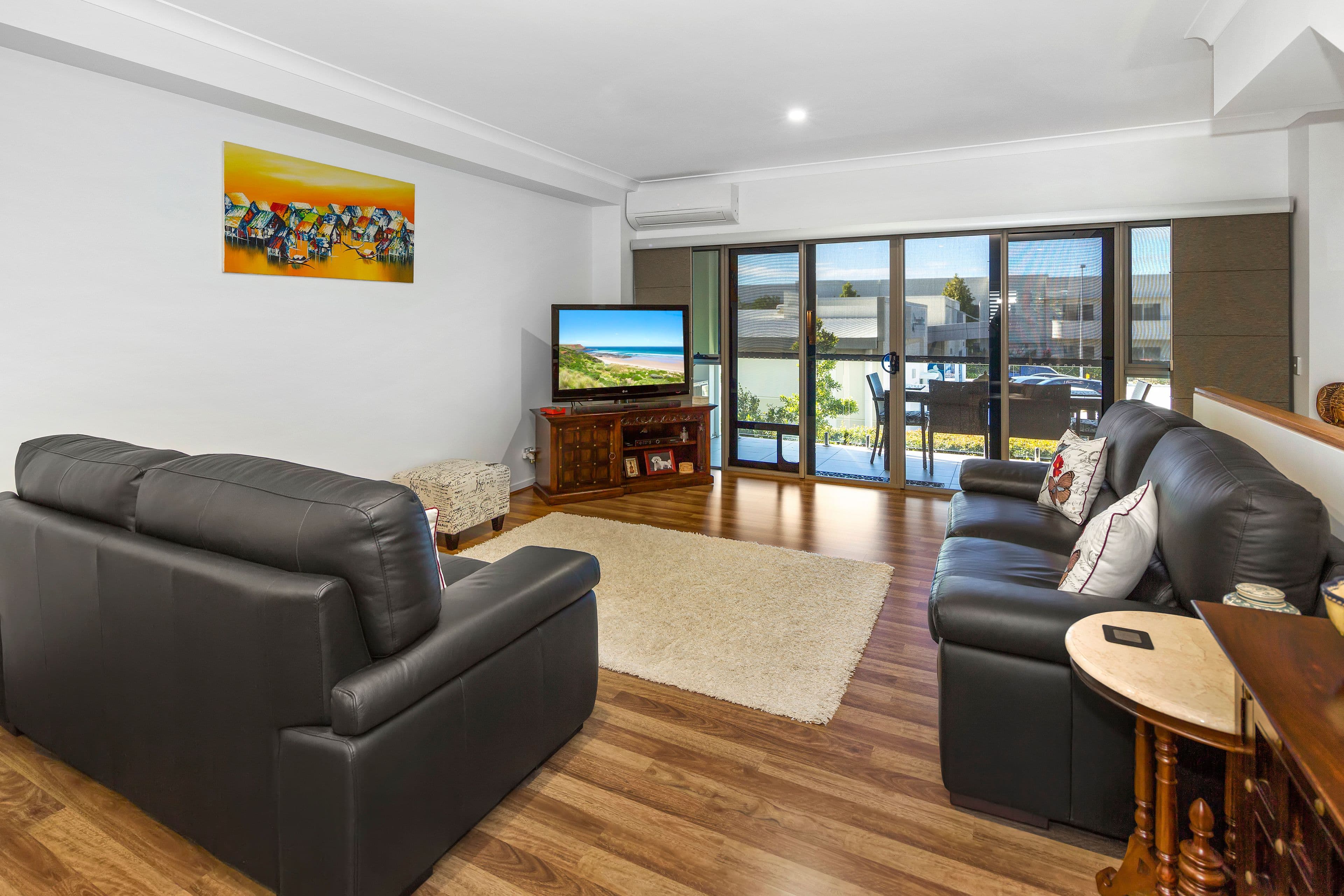 1 Mervyn Thomas Drive, Hope Island QLD 4212, Hope Island - Thumbnail 3
