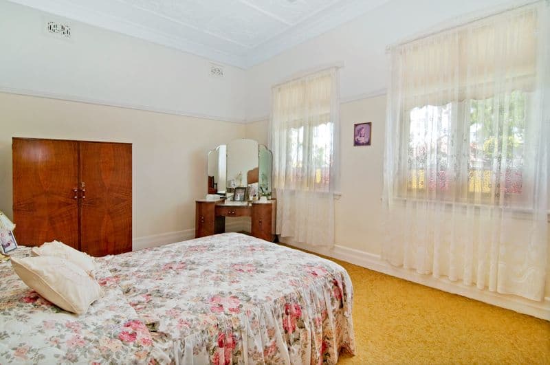 74 Eltham Street, GLADESVILLE NSW 2111, Gladesville - Thumbnail 6