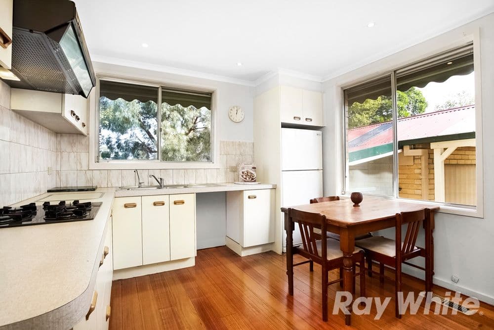 10 Stratford Court, Mulgrave VIC 3170, Mulgrave - Thumbnail 2