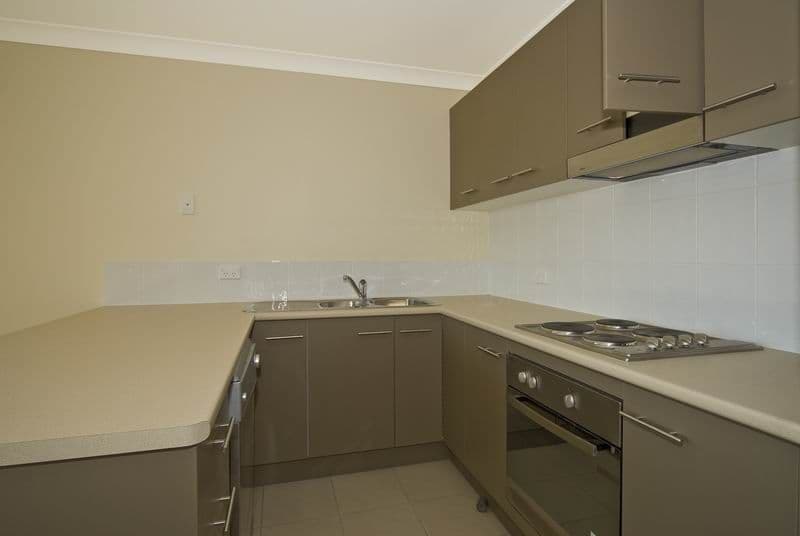 96 Parkwood Boulevard PARKWOOD, QLD, Parkwood - Thumbnail 5