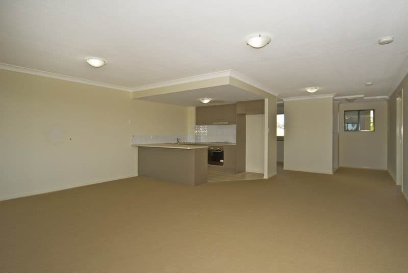 96 Parkwood Boulevard PARKWOOD, QLD, Parkwood - Thumbnail 6