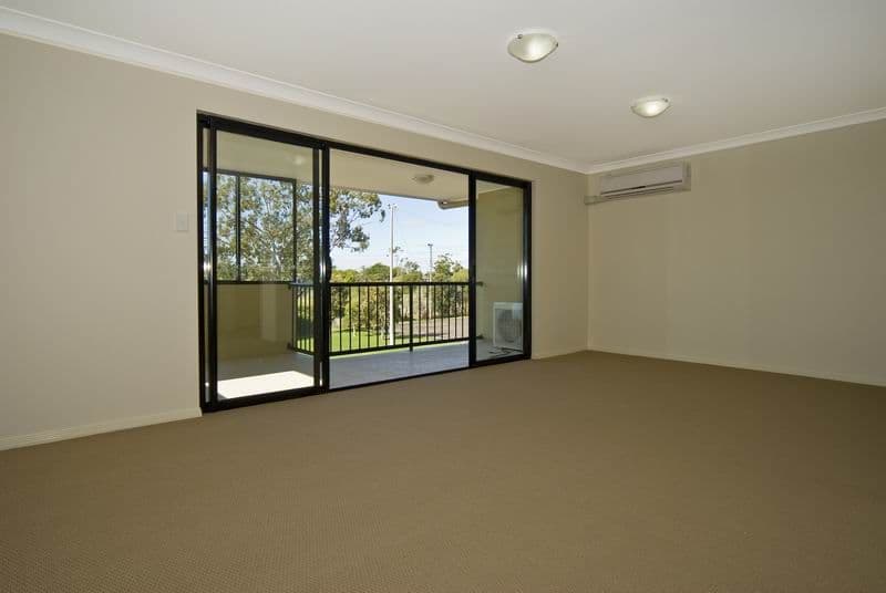 96 Parkwood Boulevard PARKWOOD, QLD, Parkwood - Thumbnail 7